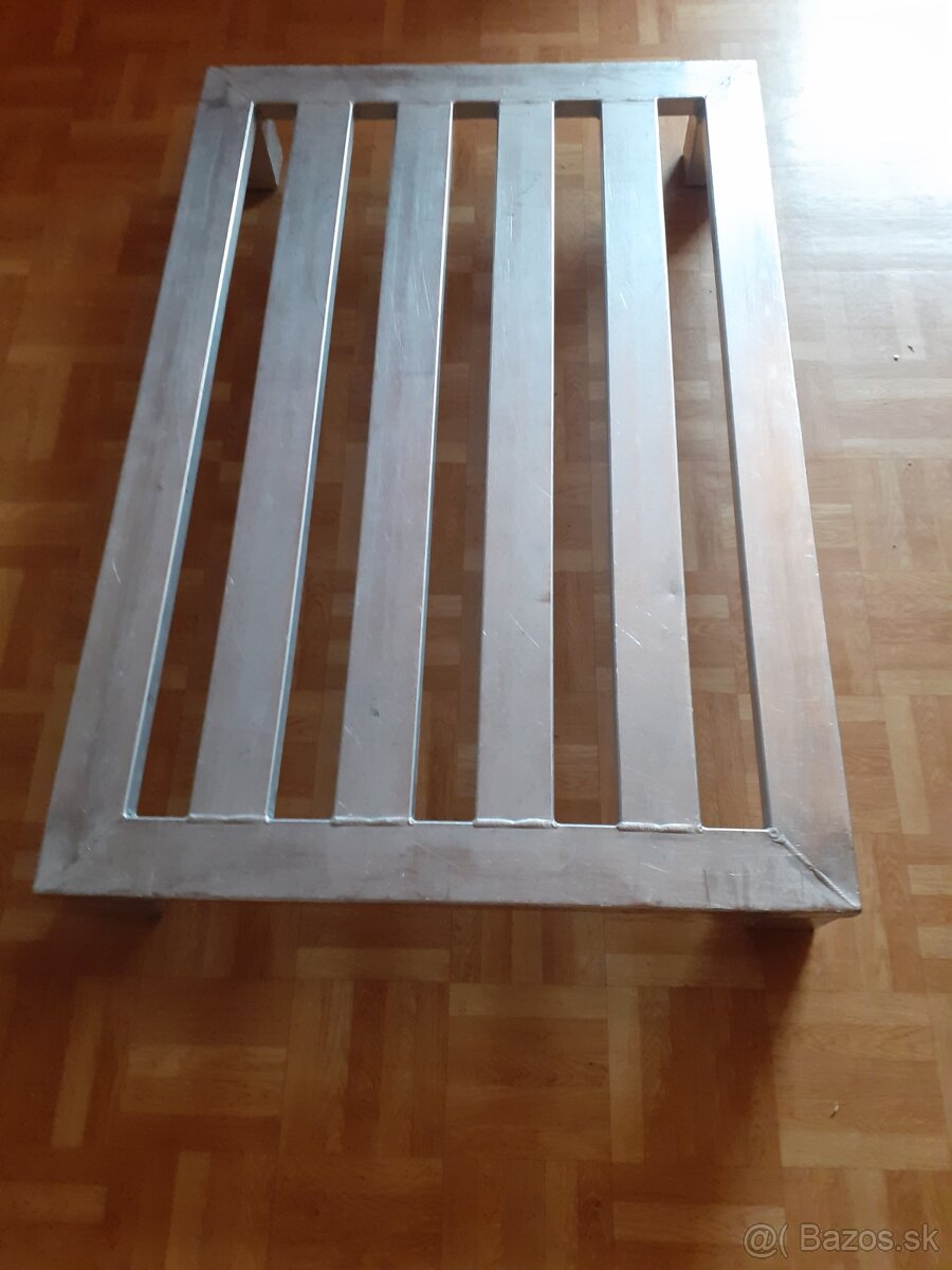 Predam hlinikove palety 40ks