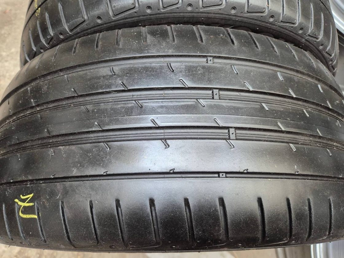 245/45 r18 letné 2 ks HANKOOK dezén 4,6 mm