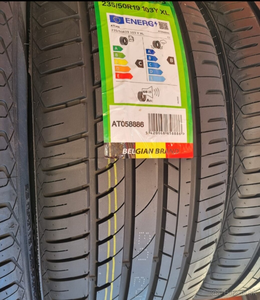 235/50 r19