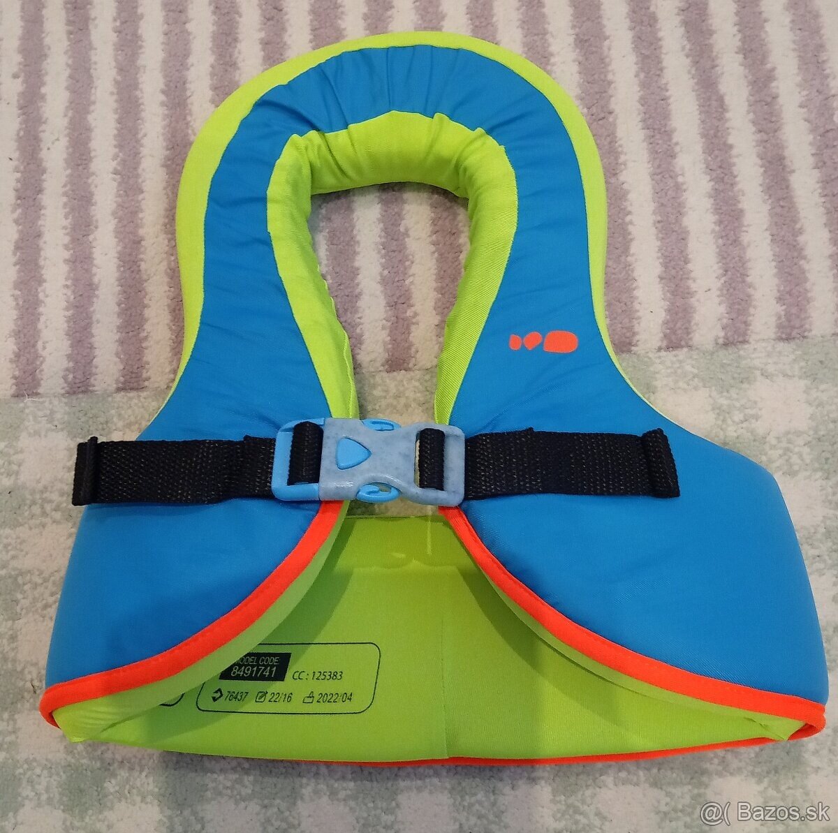 Plavacia vesta, nosnost 15-25 kg