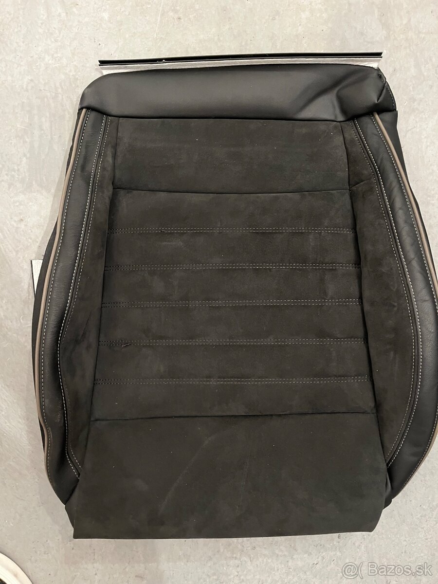 Potah SKODA Superb Alcantara