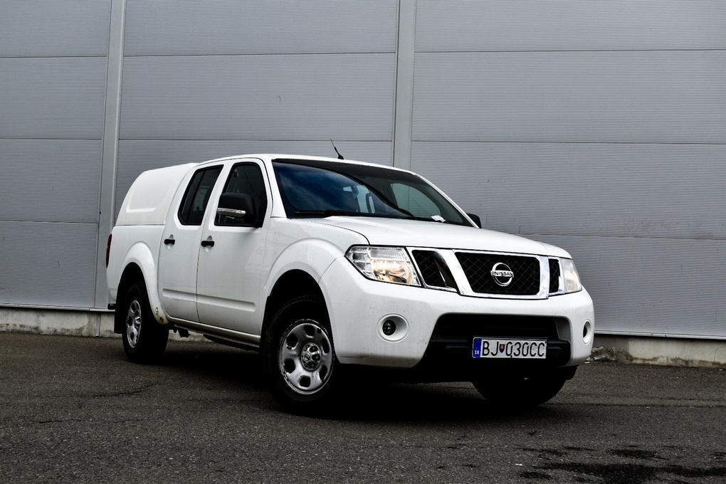 Nissan Navara DoubleCab 2.5 dCi FE