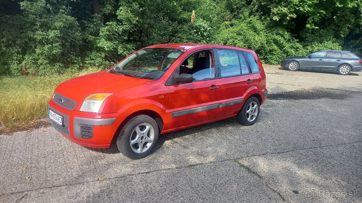 Ford Fusion 1.4 benzin