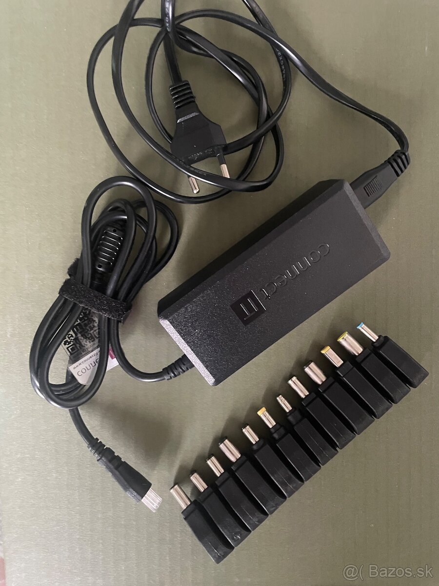 Connect IT univerzální notebookový zdroj 90W CI-133