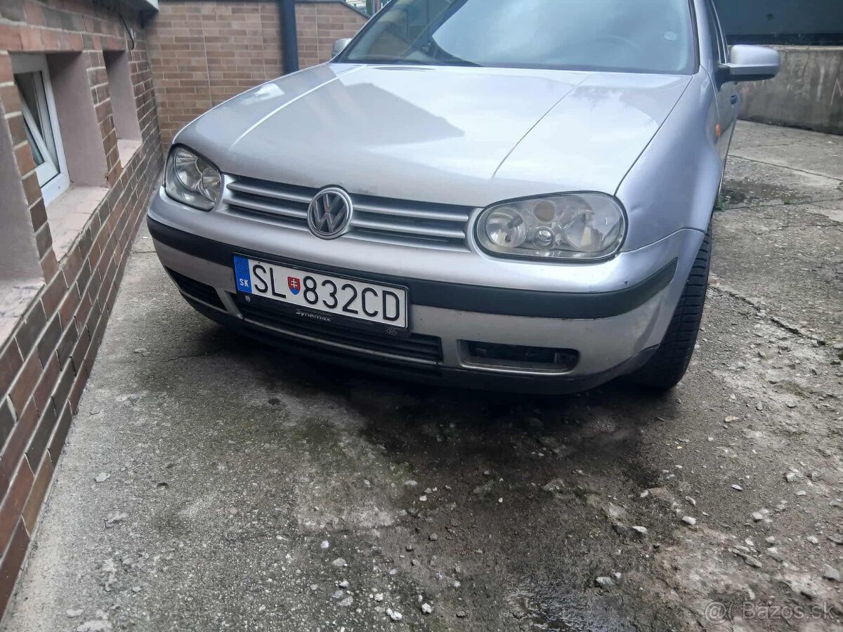 Volkswagen Golf 4, 1.6 Benzín, 77kw