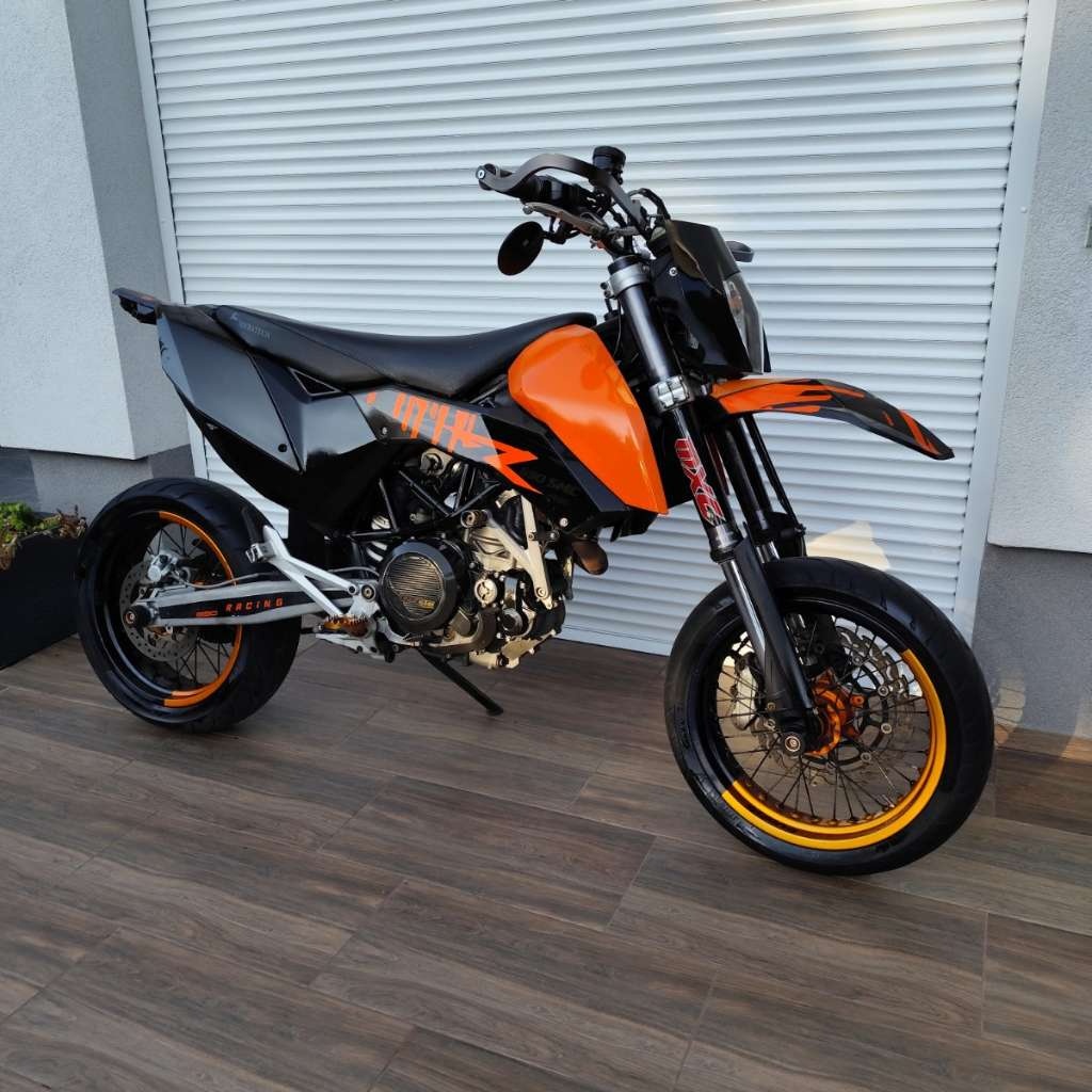 Predám KTM SMC 690 Supermoto