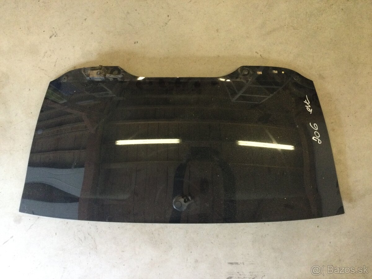 Peugeot 206 SW - 207 SW - 307SW kufrove sklo.