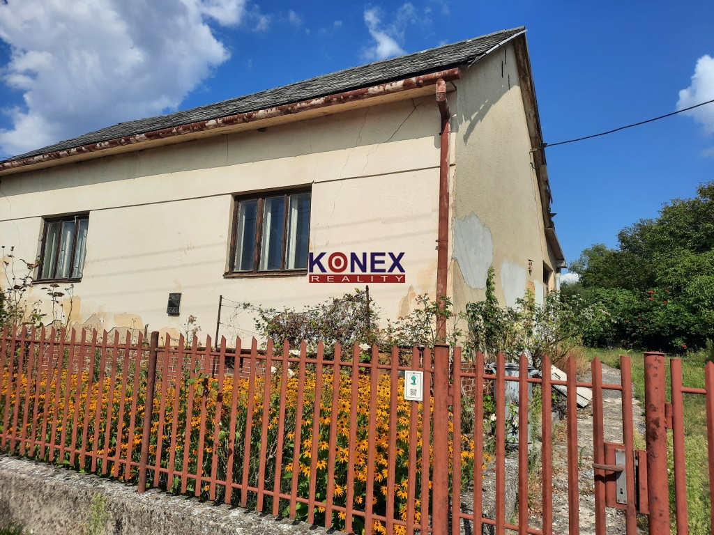 NOVINKA – Rodinný dom v obci NIŽNÝ HRUŠOV