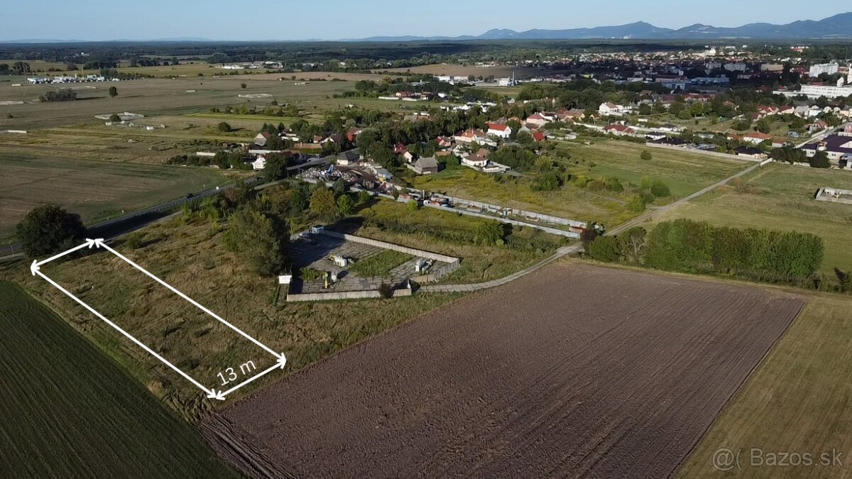 Orná pôda neďaleko zastavaného územia, Malacky