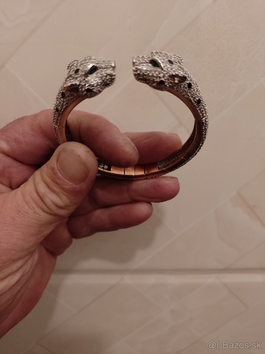 Predám lacno elegantný náramok
