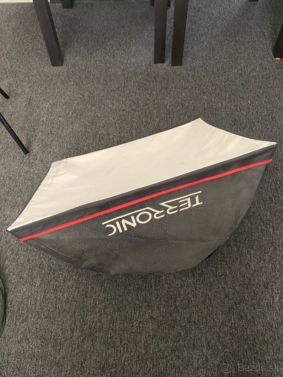 Softbox Terronic + stojan