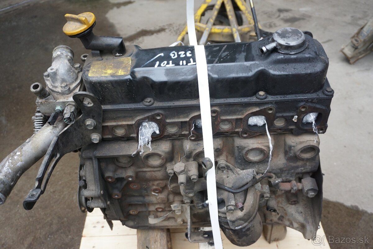 Motor Nissan Terano 2.7