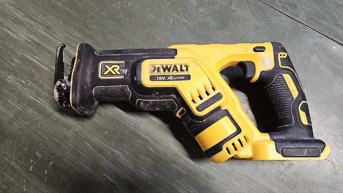 Aku chvostova pila dewalt