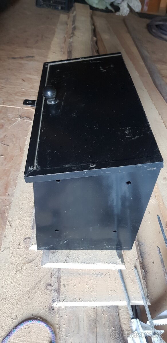 Debnička kaslík na náradie Zetor