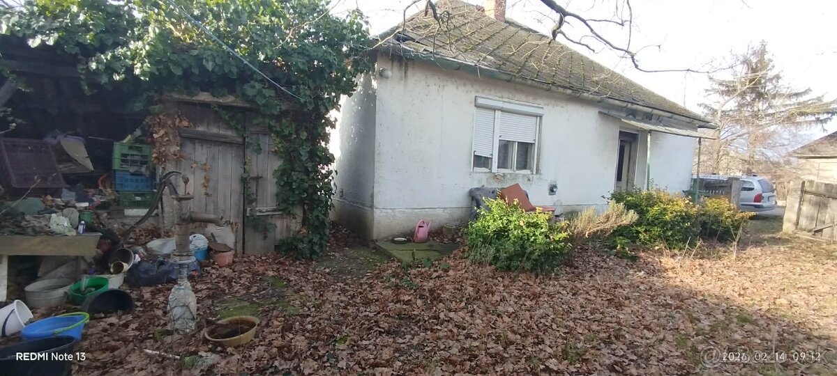 HZ- 27 Na predaj 2 izbový dom v Chotíne