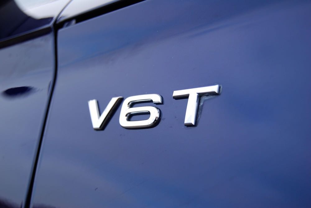 Audi V6T V8T nápisy na blatníky