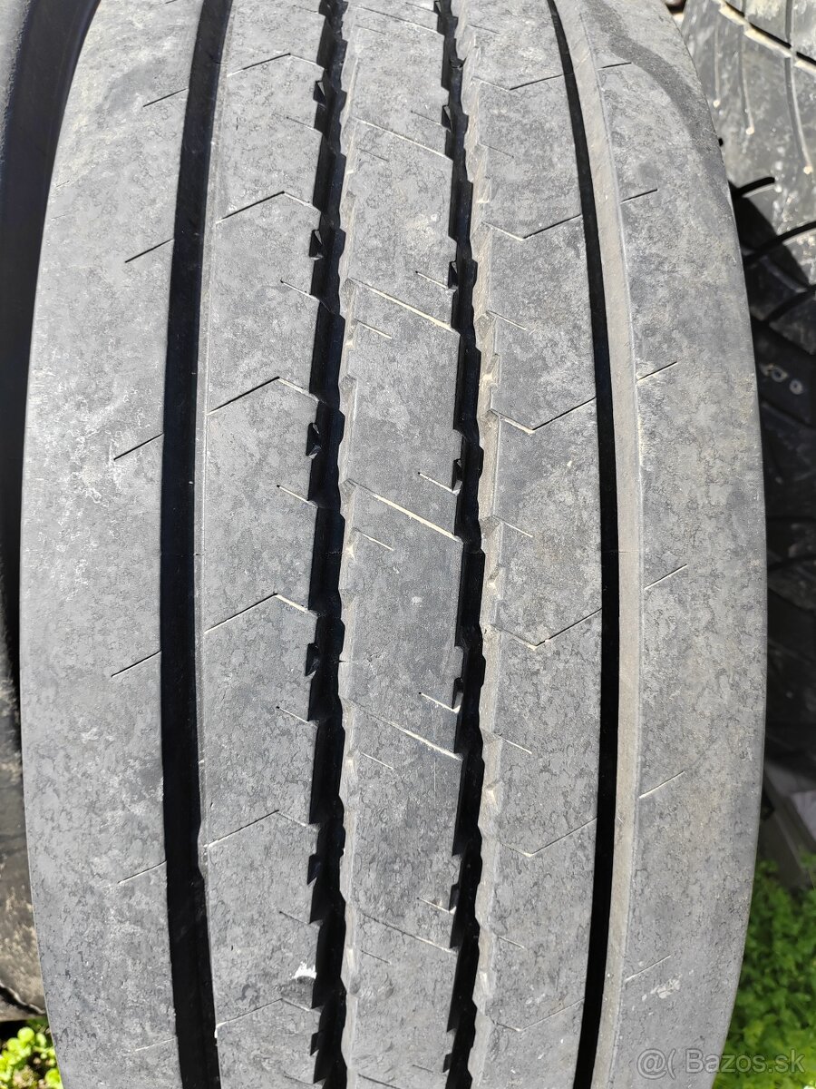 385/65 R22,5 BARUM BT200 Road