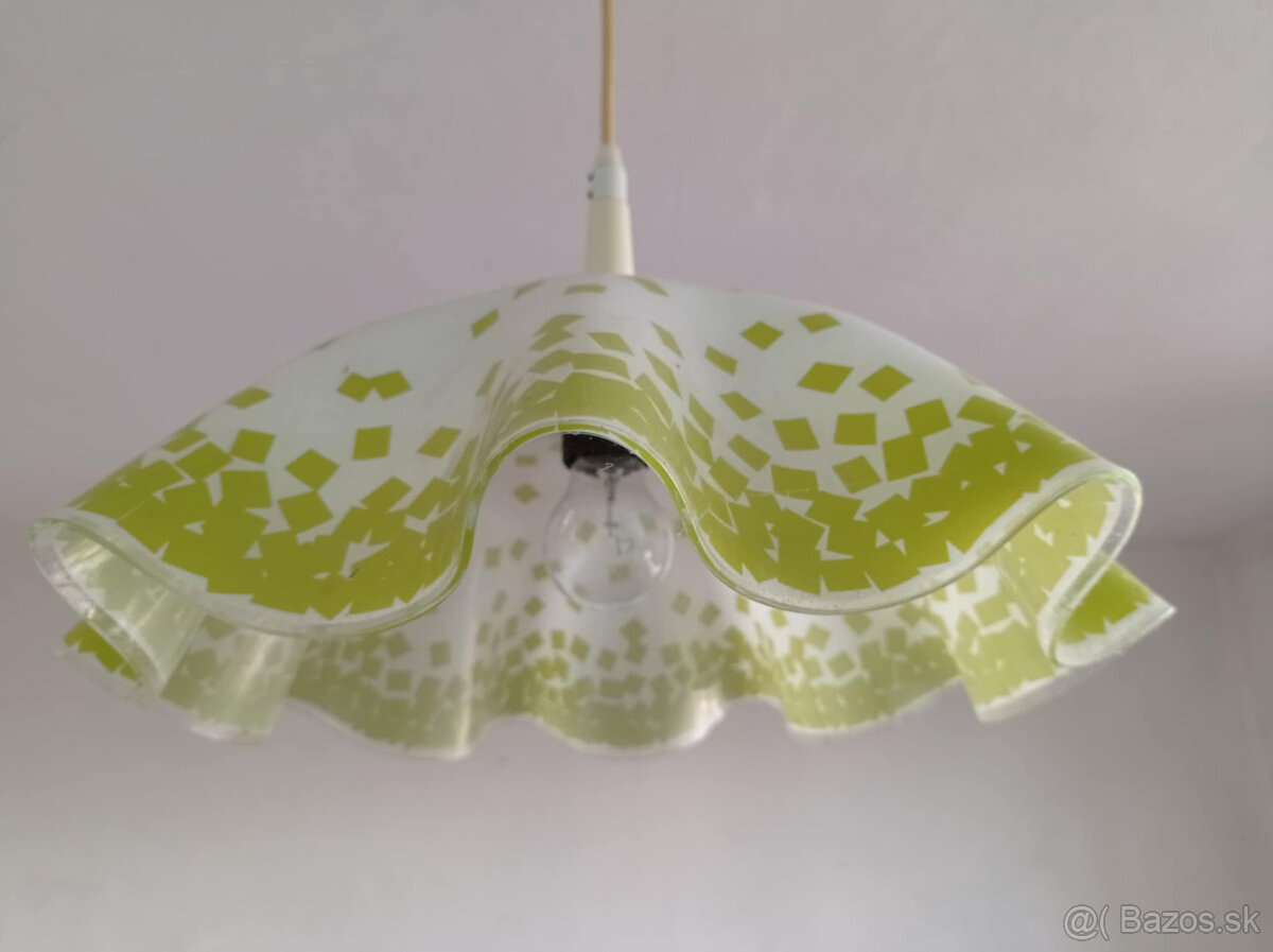Lacno predám lustre