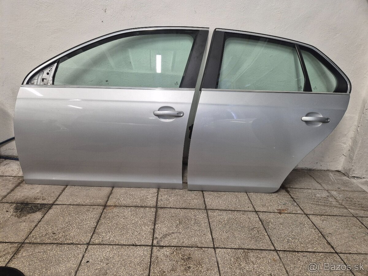 Predám bočné dvere pre Volkswagen Golf 5 V Jetta mk5