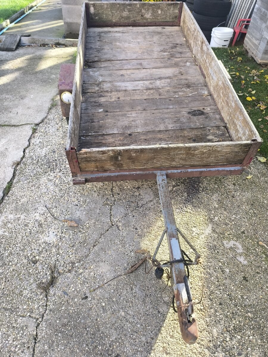 Prívesný vozík Sport jacht