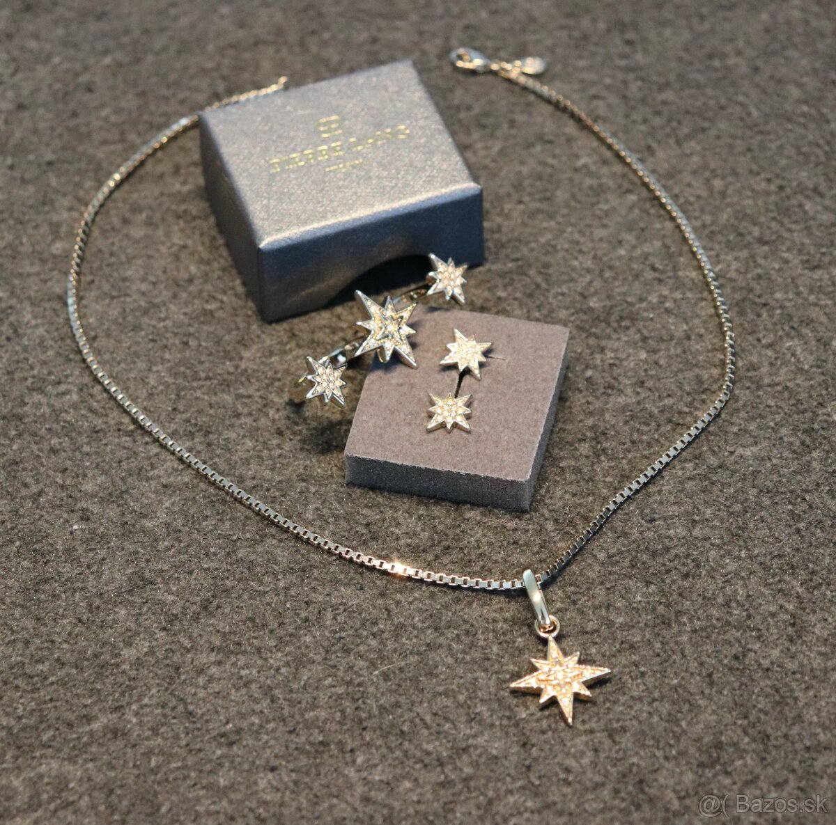 PIERRE LANG - retiazka s príveskom, náušnice, presteň