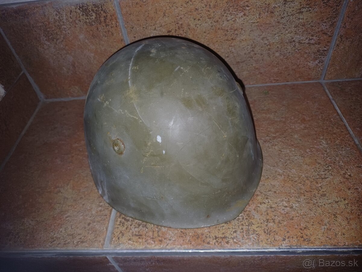 Predám Taliansku prilbu m33