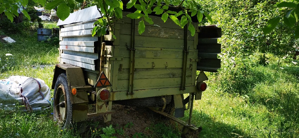 2ks vojensky opravarensky stan 8x6m, aj s vleckou..