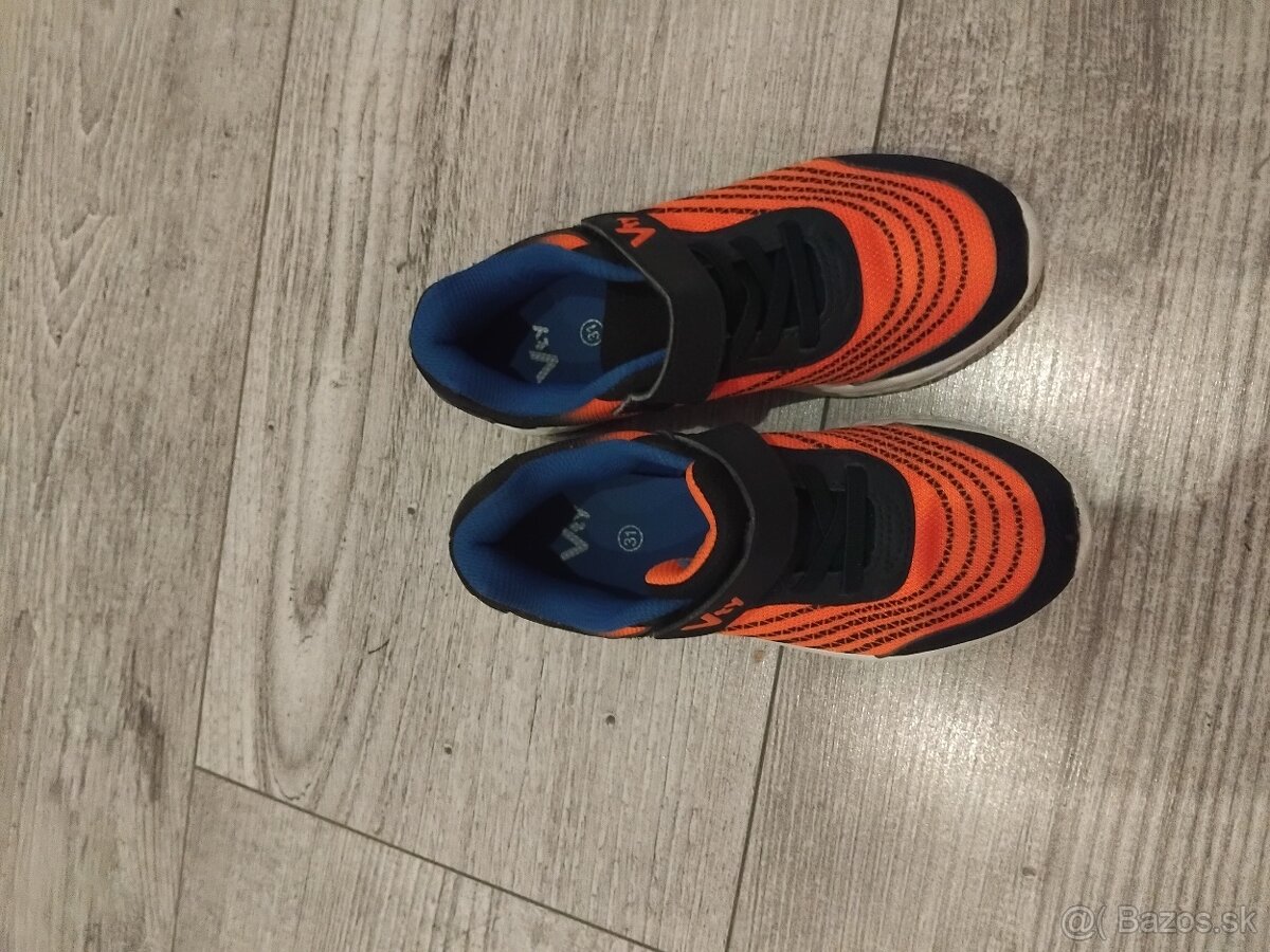 Uplne nove botasky vel.31, vhodne aj na sport