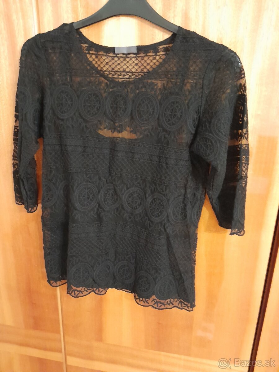 Dámske  krajkové tričko s 3/4 rukávom