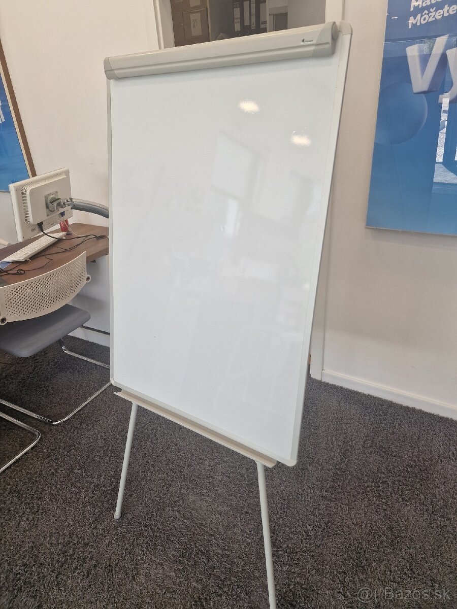 Flipchart viktoria, trojnožka