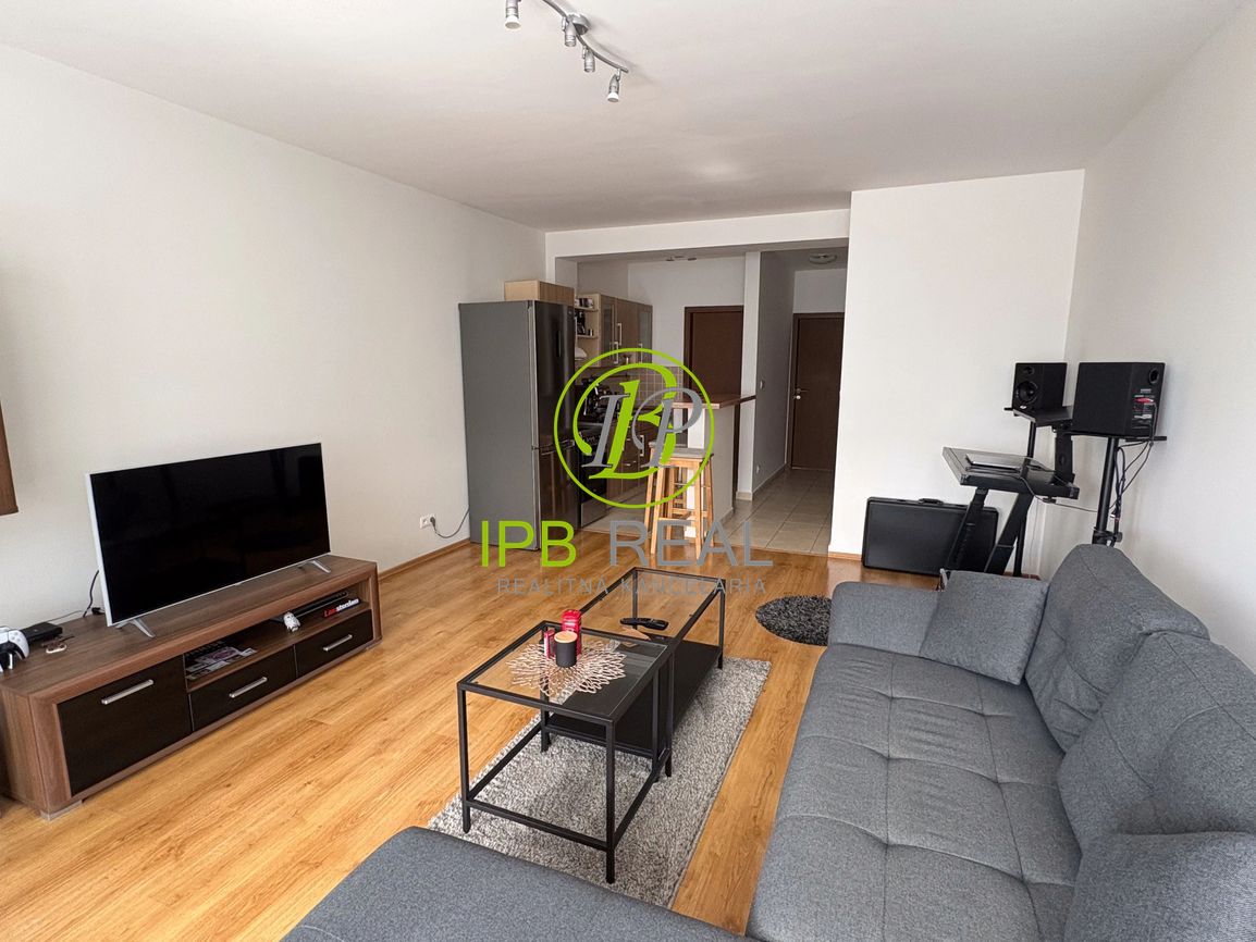 2-izb. byt s dvomi loggiami v novostavbe na Hrachovej ul. v