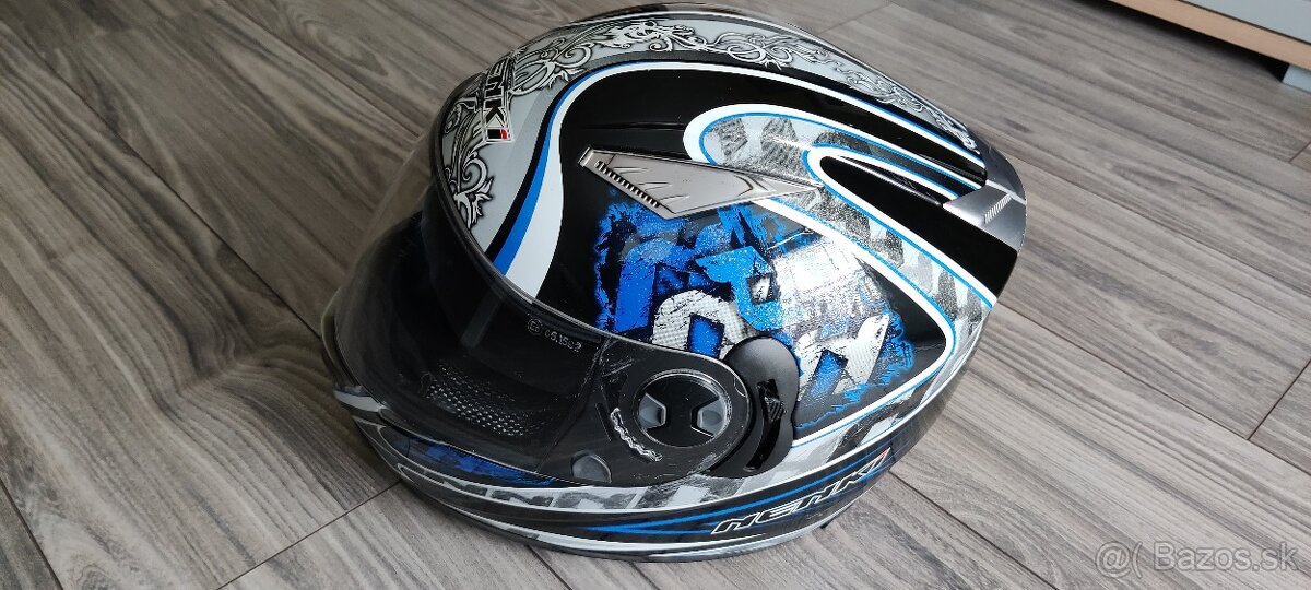 Prilba veľkosť M/L