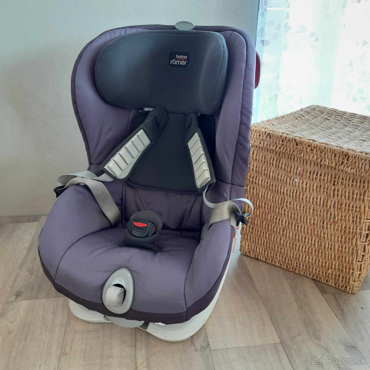 Polohovacia autosedačka Britax romer