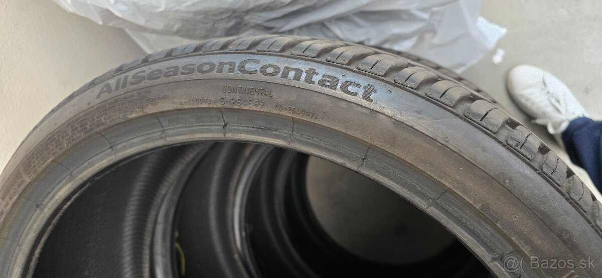 Continental All Seson 235/35 r19 celoročne pneumatiky