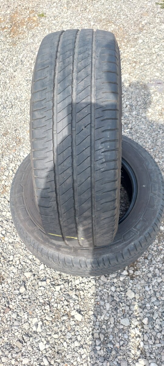 215/65 R16 C PNEU-leto