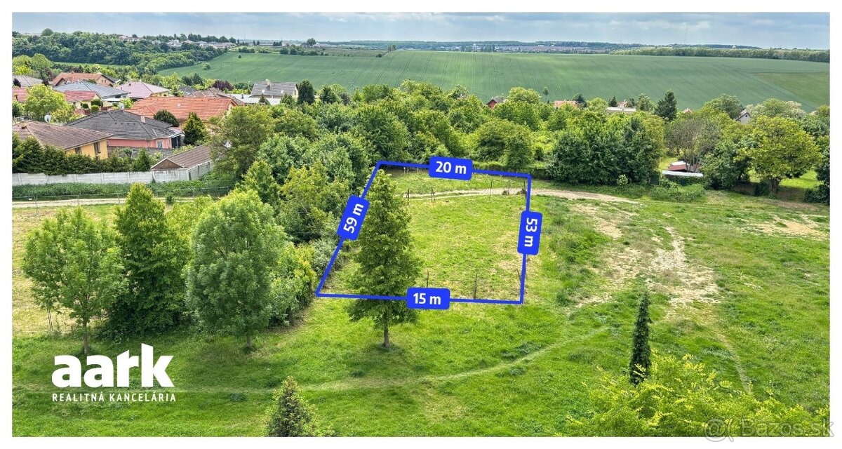 AARK: Investičný pozemok - 947 m², Na Hôrke, Nitra