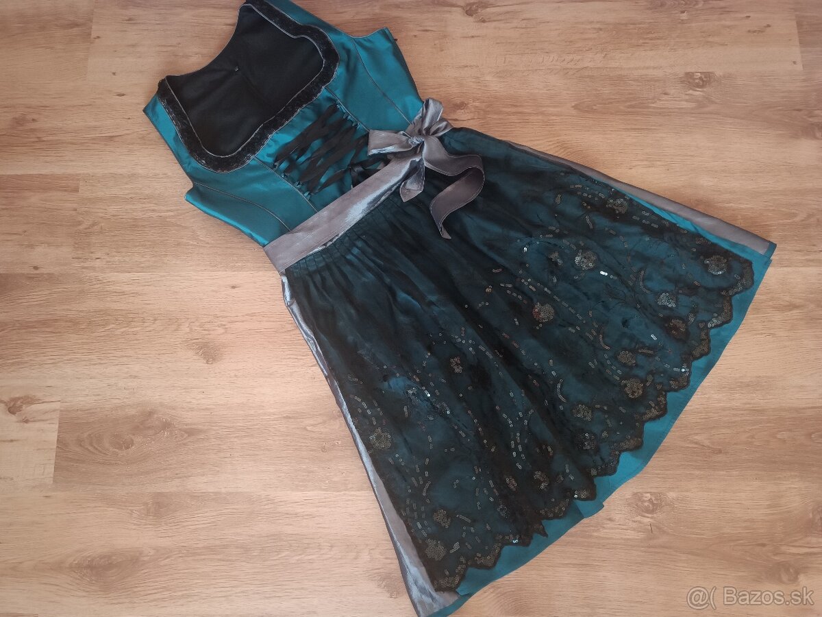 Bavorský kroj Dirndl v.44
