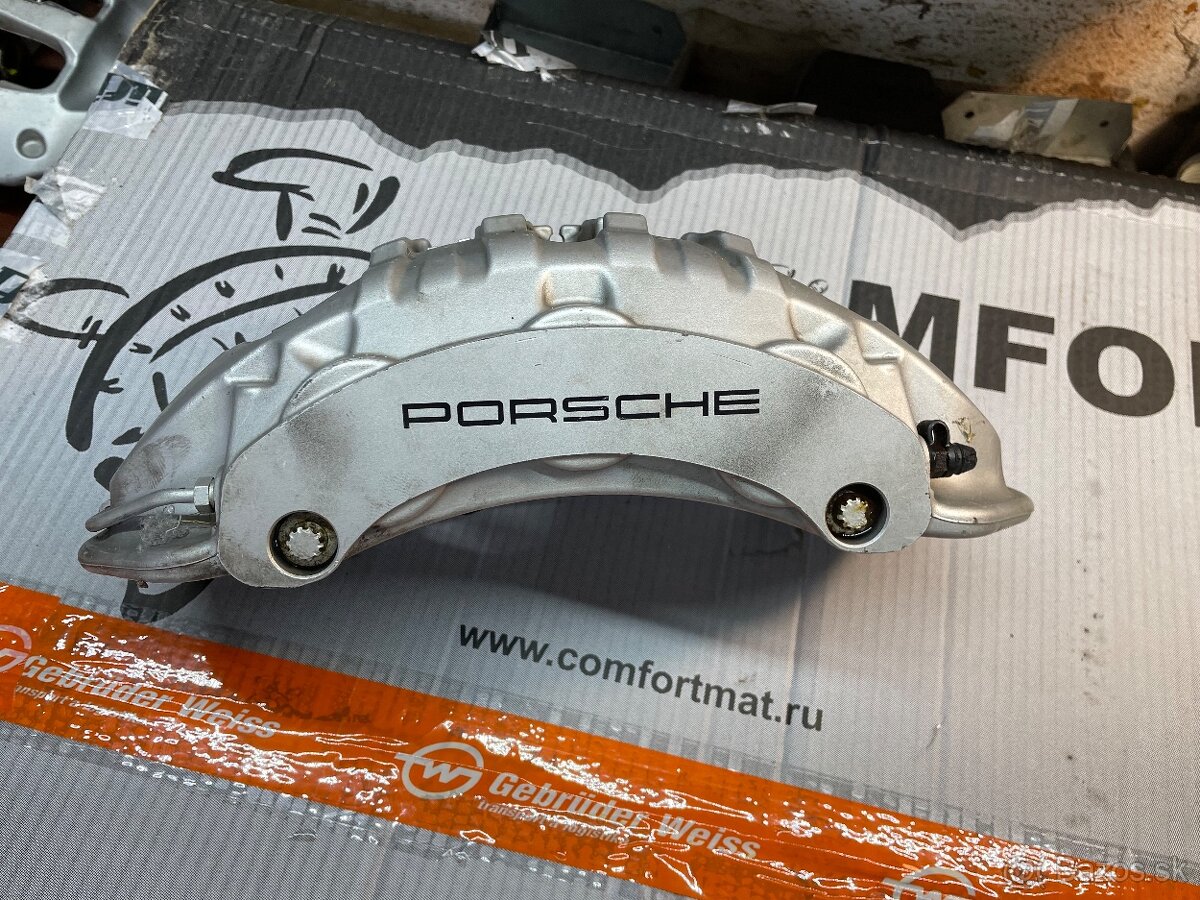 Brzdy brembo z porsche