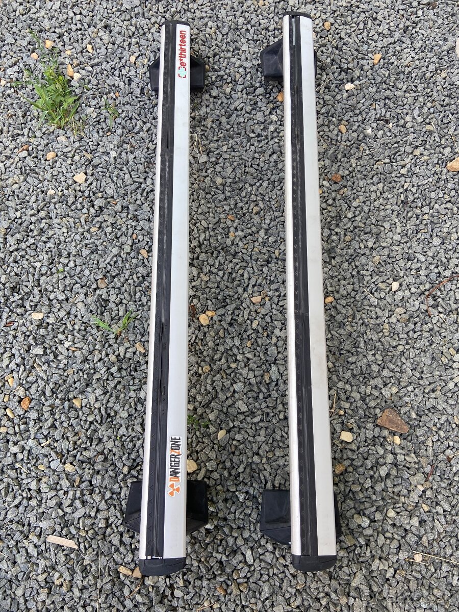 Thule WingBar Evo Honda Civic 10g