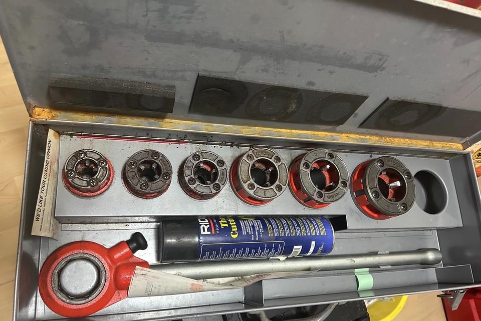Ridgid ručný zavitorez 3/8"-1 1/2"