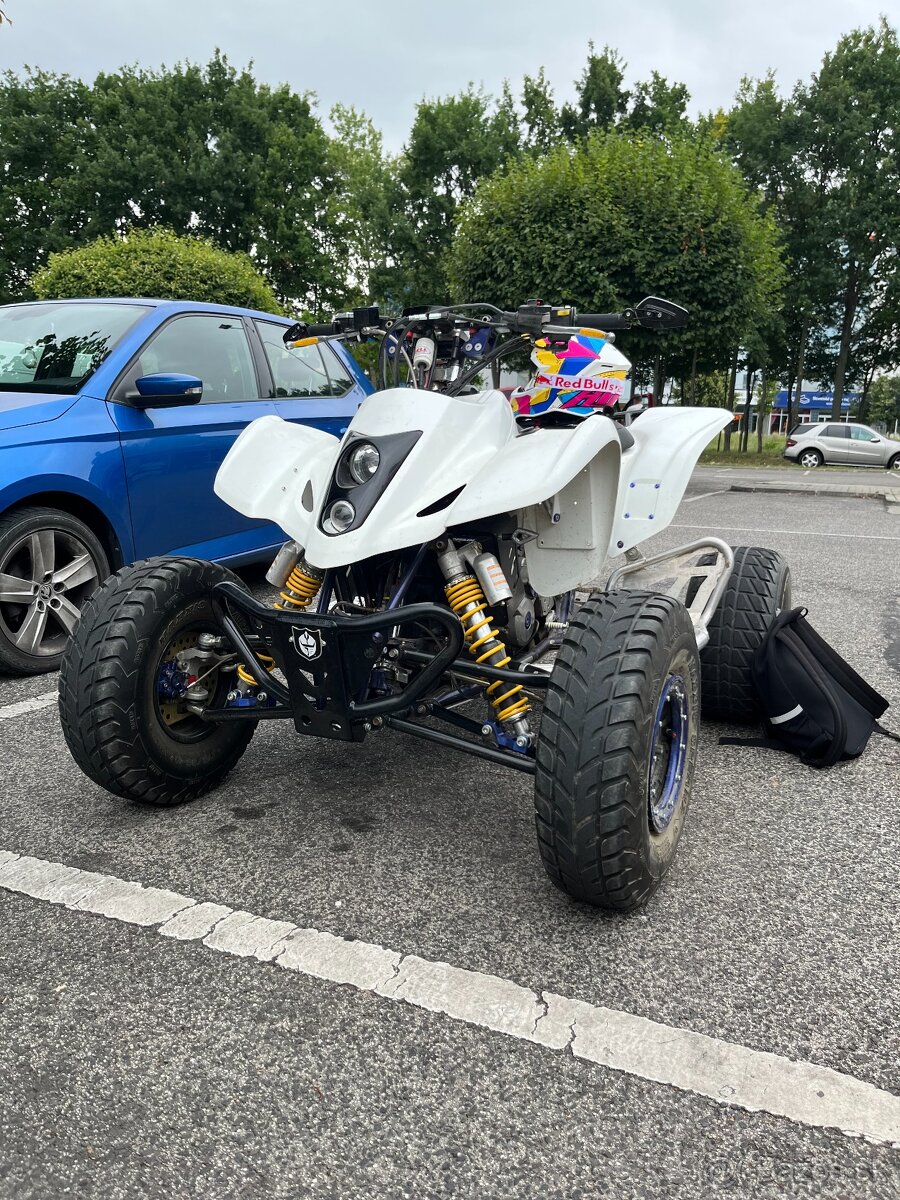 Suzuki LTZ400 (ŠPZ)