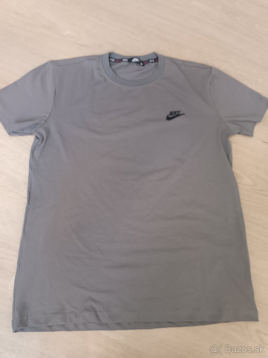 Nike tričko šedé