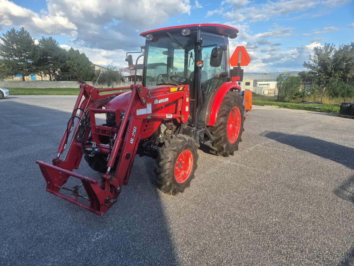 traktor Branson 5025C