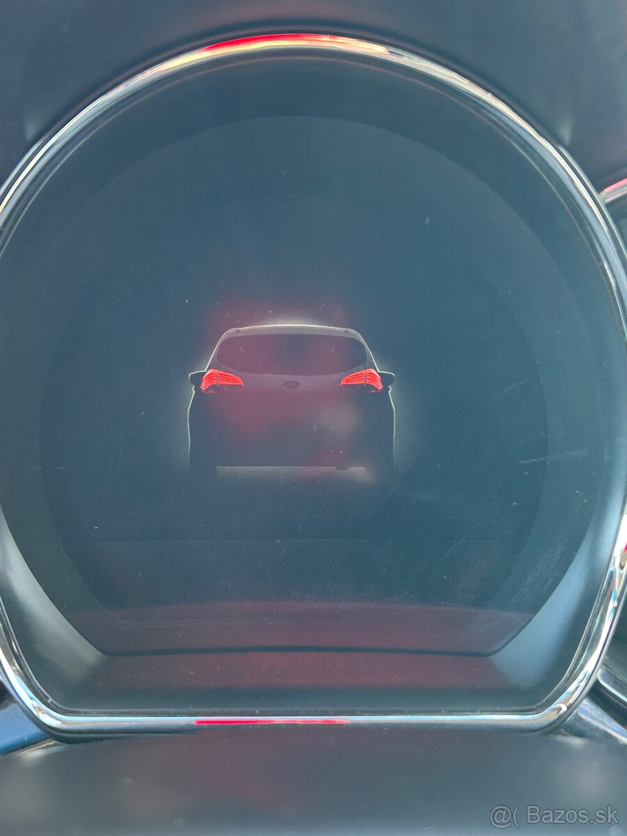 KIA CEED SW 1.6GDI 99KW BENZIN