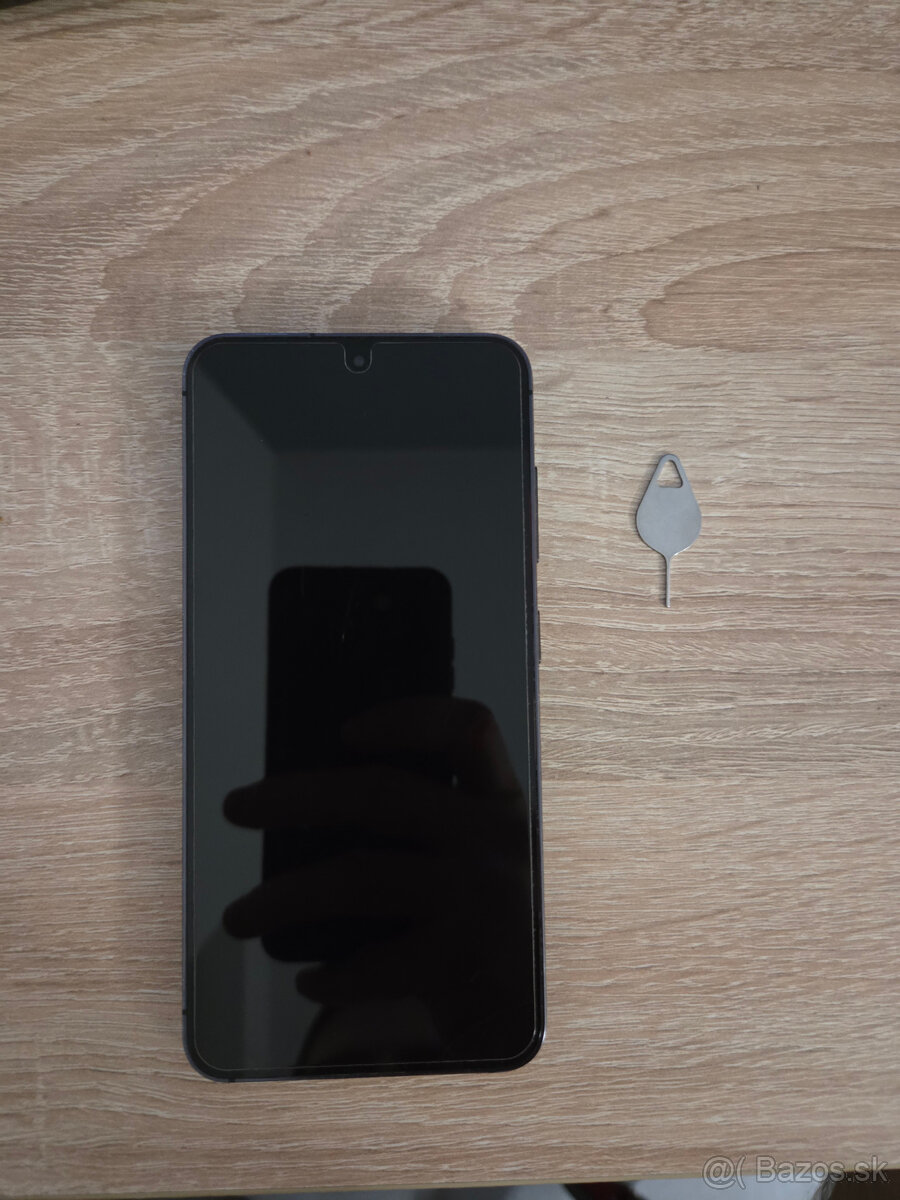 Samsung Galaxy S23 256GB – dobrý stav