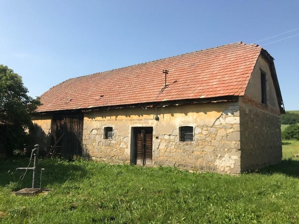 Usadlosť v peknom prostredí v Čelároch