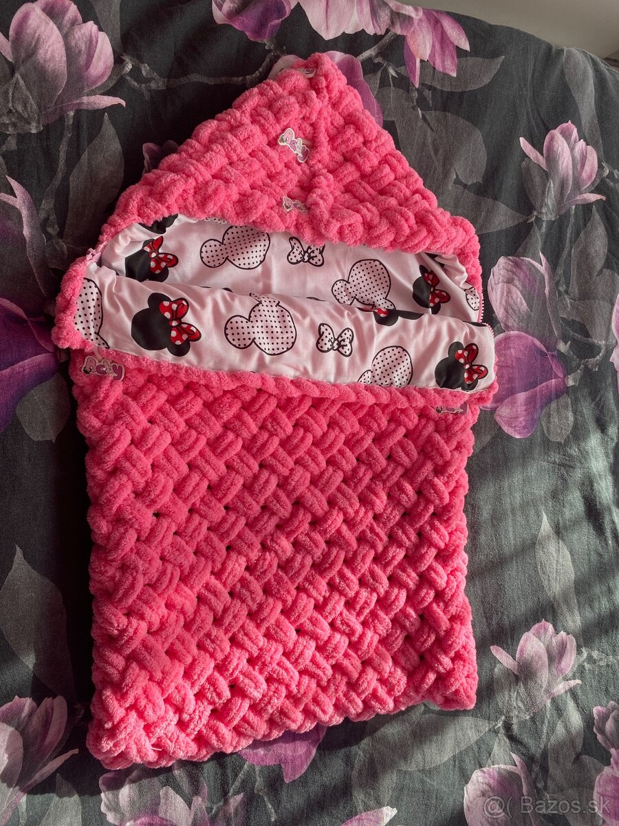 Zavinovačky a dečky pro miminko z puffy