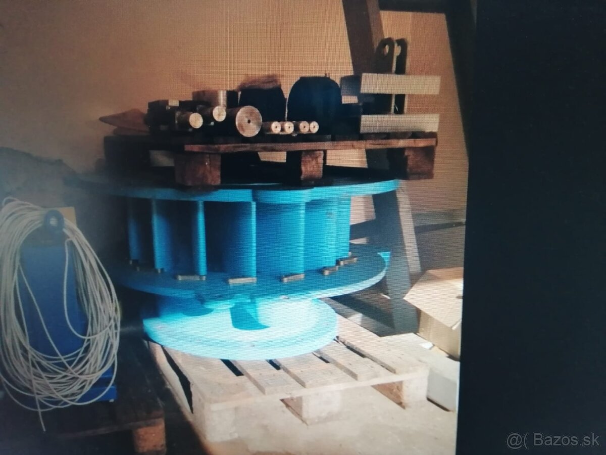 Prodám vodní Kaplanovu turbínu.