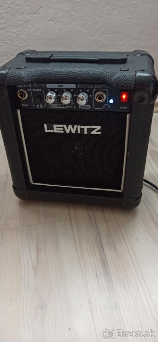 Gitarové kombo Lewitz LG 10