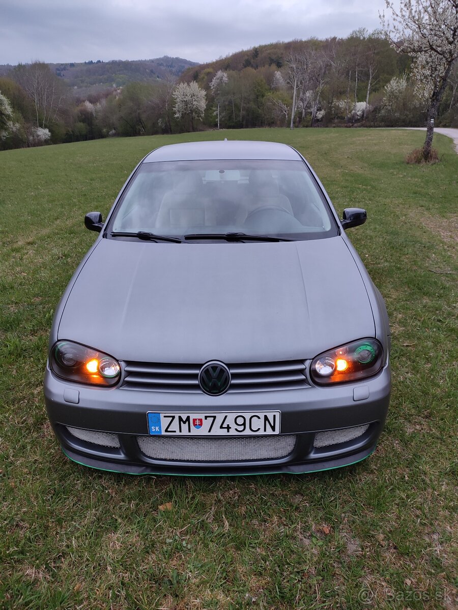 Golf 4 vr5 4motion r32 look
